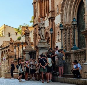 Gruppo tour alla Cattedrale