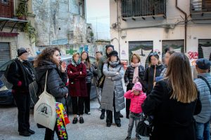 Gruppo di turisti con Deborah alla Vucciria